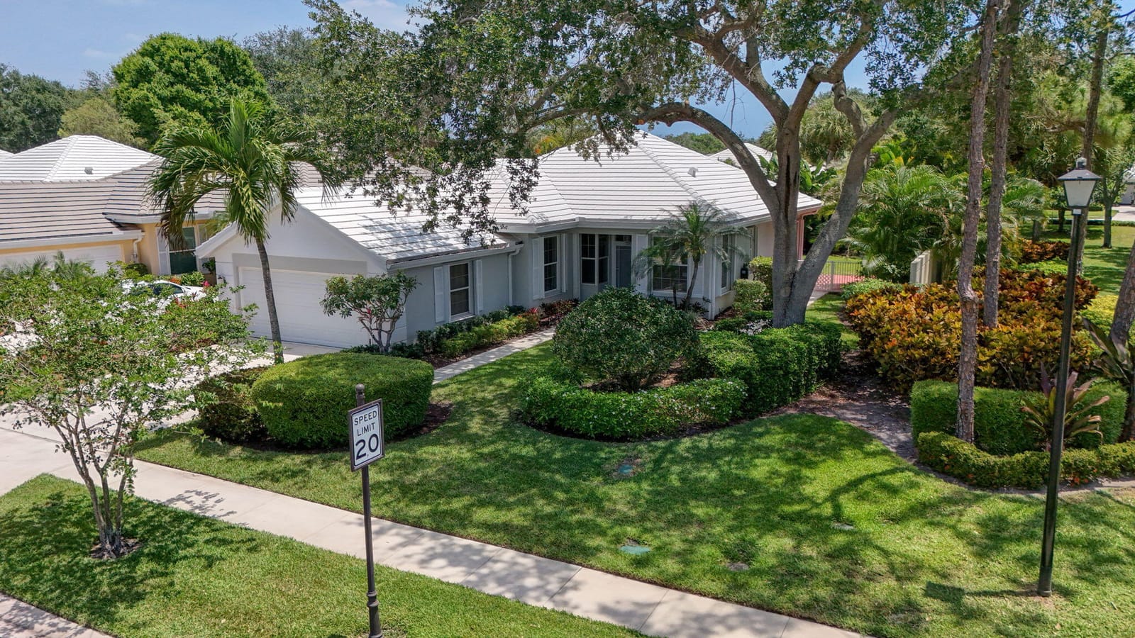 8773 Wakefield Drive — photo 5