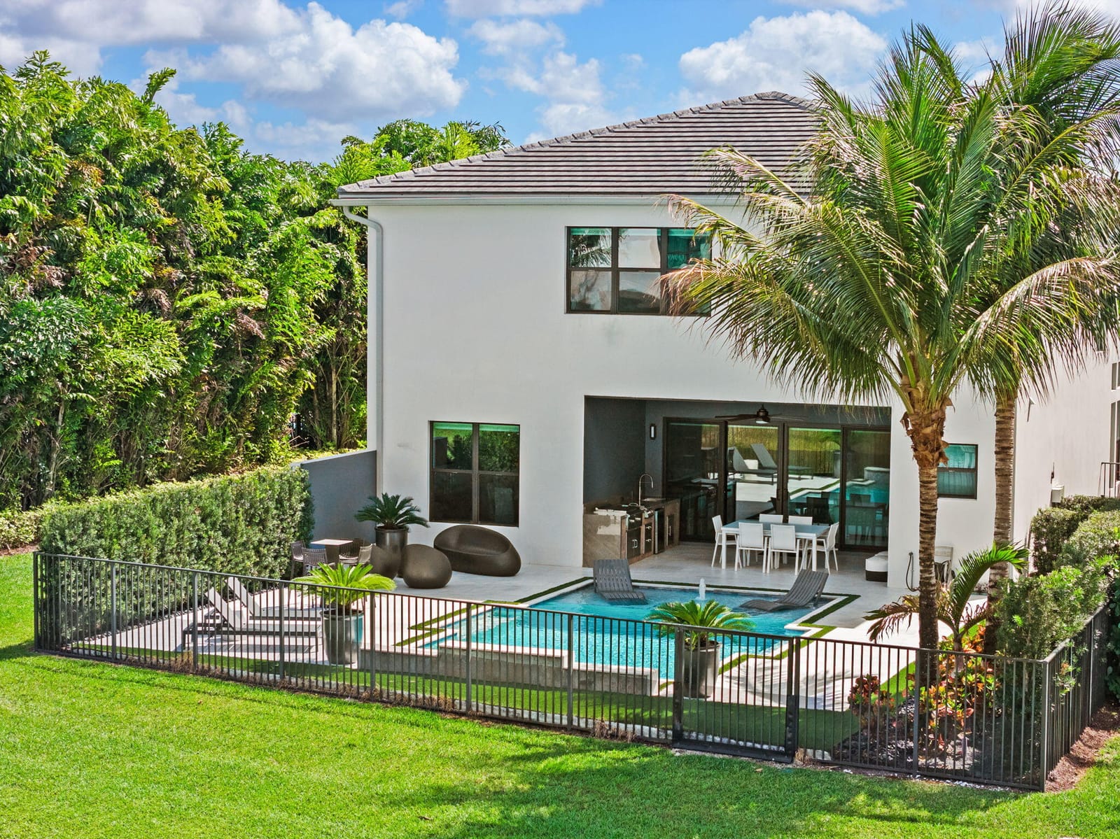 8599 Tower Bridge Court — photo 3