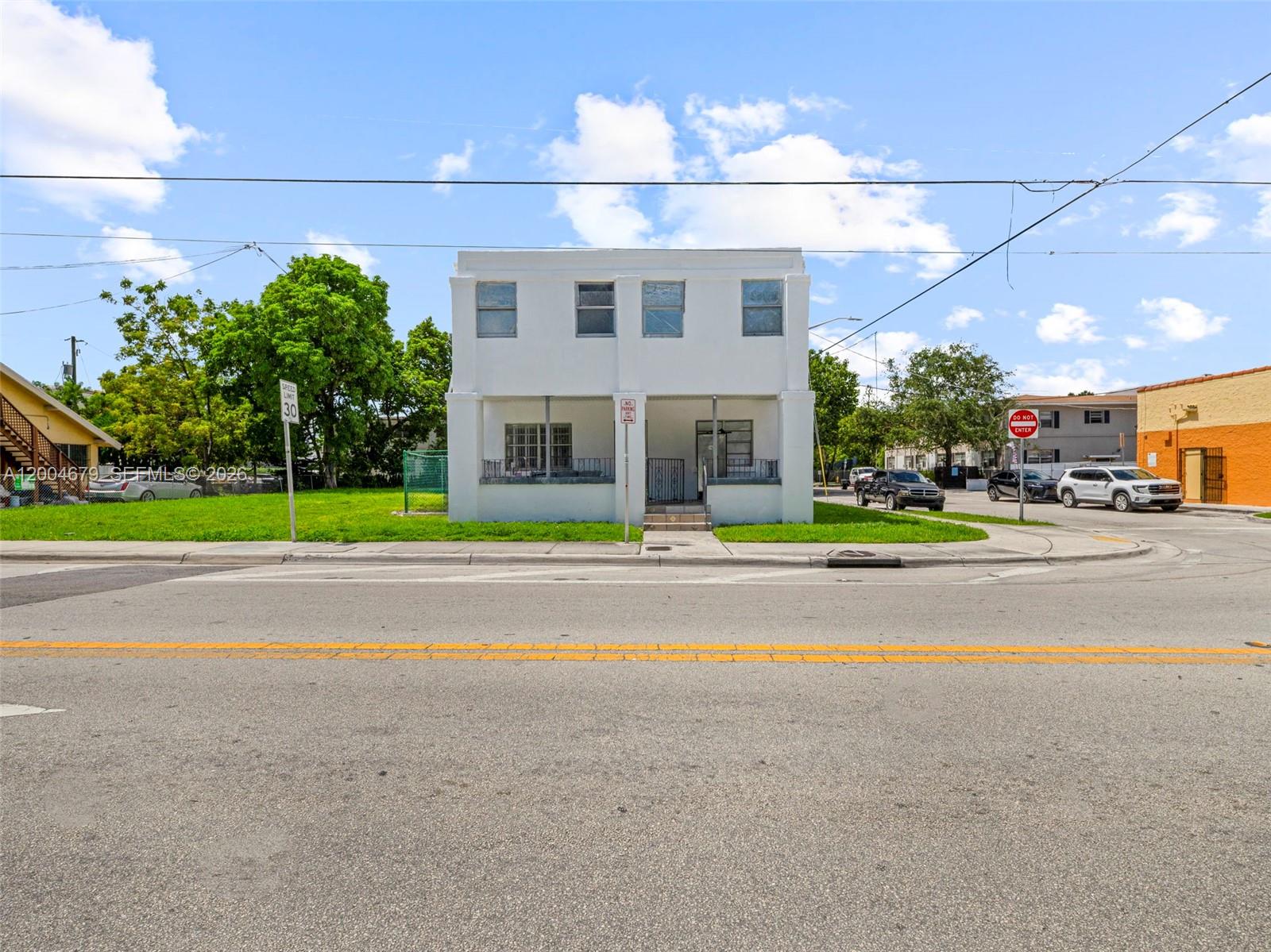 500 SW 8th Avenue, Miami, FL 33130, Miami