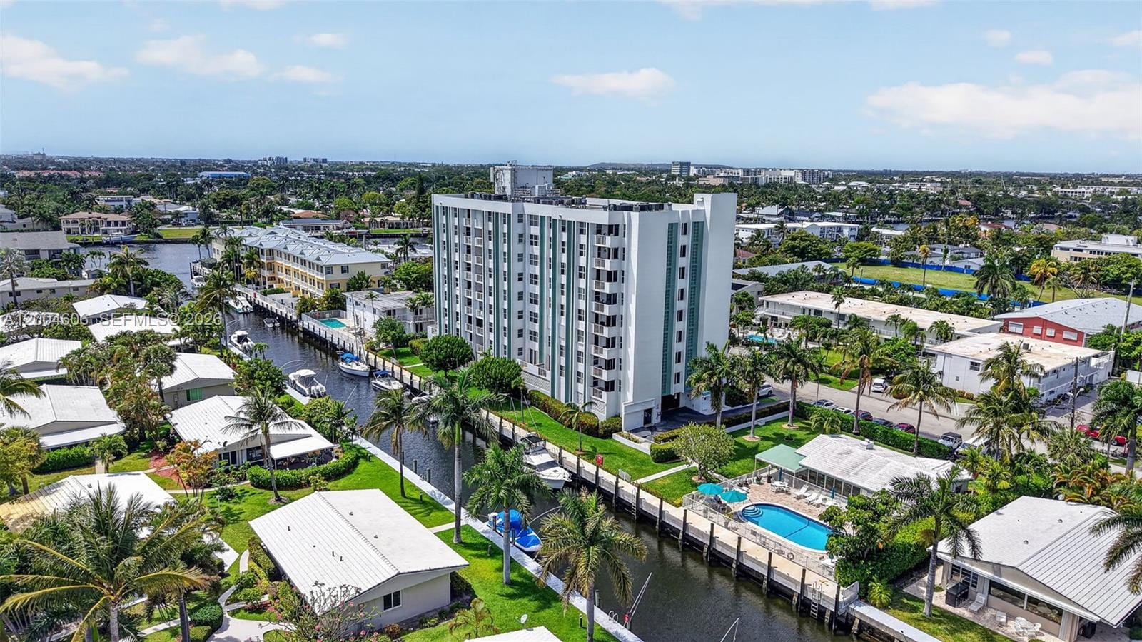 3210 SE 10th Street 6B, Pompano Beach, FL 33062 photo 1