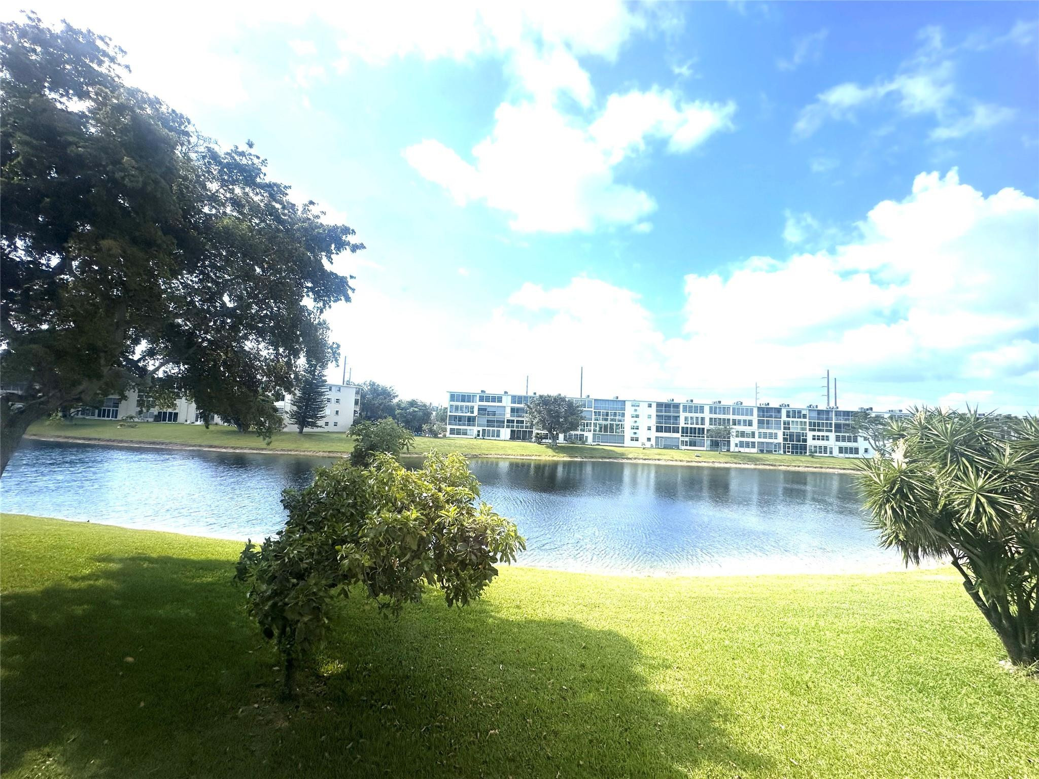 2004 Harwood C 2004, Deerfield Beach, FL 33442, Deerfield Beach