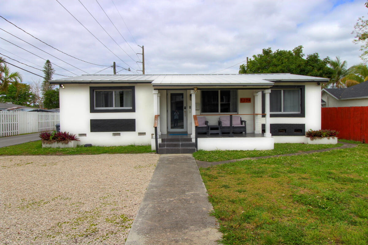1324 N 24th Avenue, Hollywood, FL 33020, Hollywood