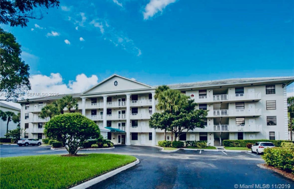 1721 Whitehall Drive 101, Davie, FL 33324, Davie