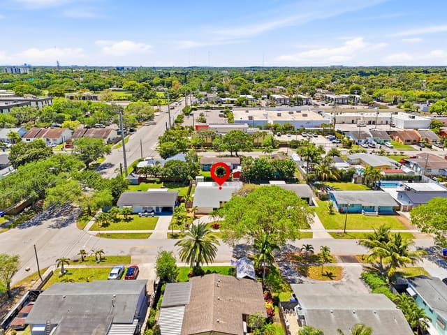 6410 Harding Street, sold in Driftwood Plaza, Hollywood, FL