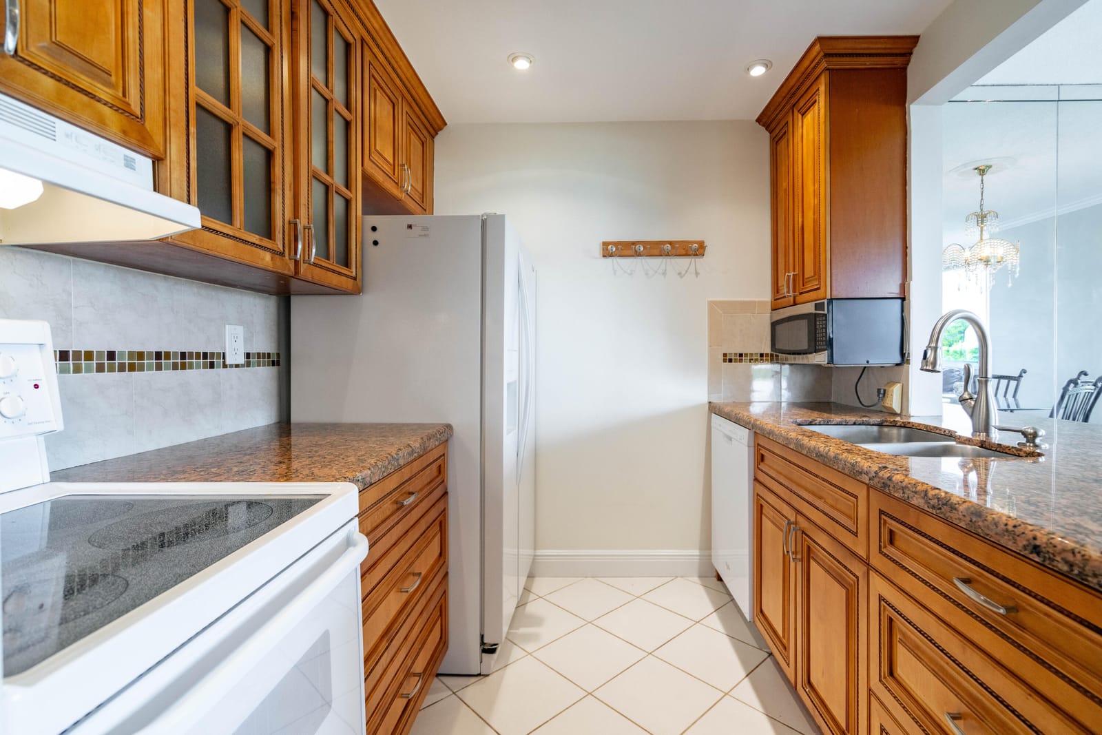 250 NE 20th Street 5260 — photo 7