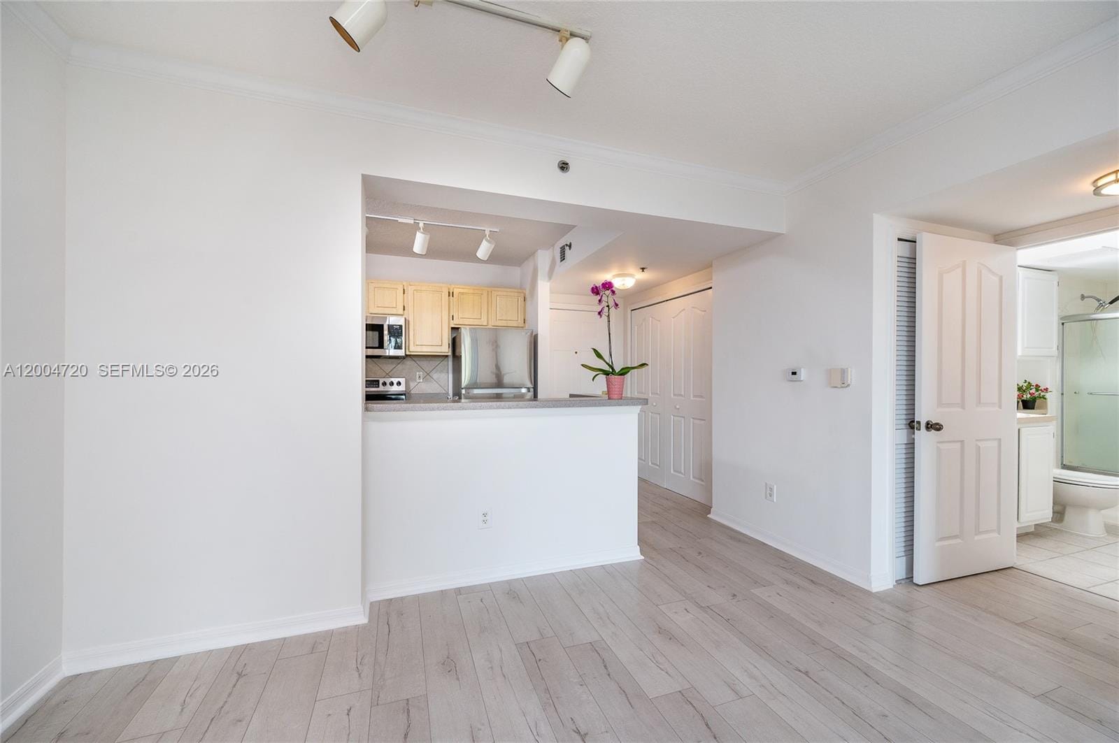 2665 SW 37th Avenue 201, Miami, FL 33133 photo 11
