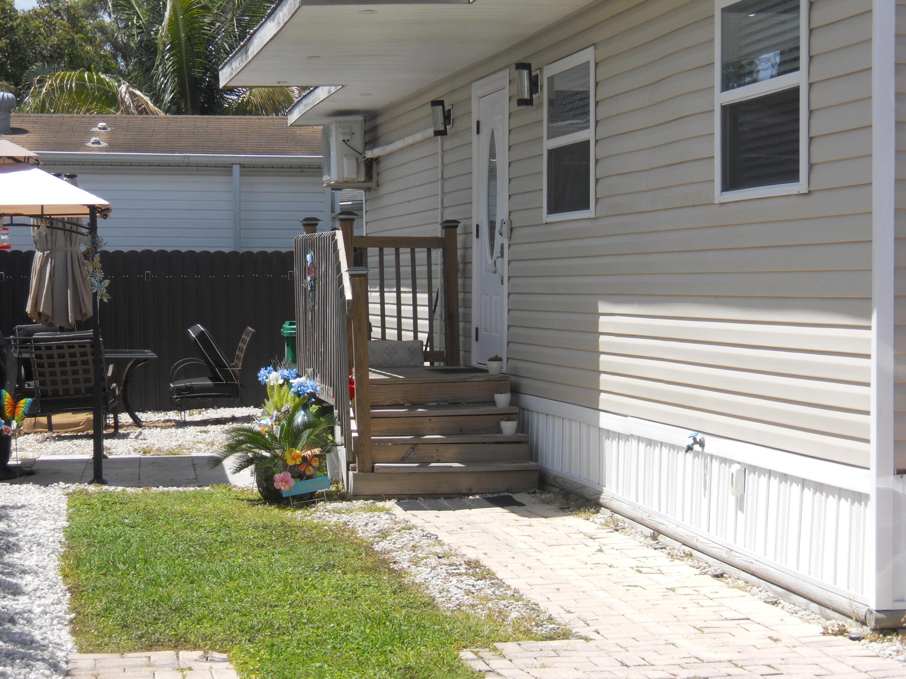 4633 SW 73rd Avenue 17, Davie, FL 33314, Davie