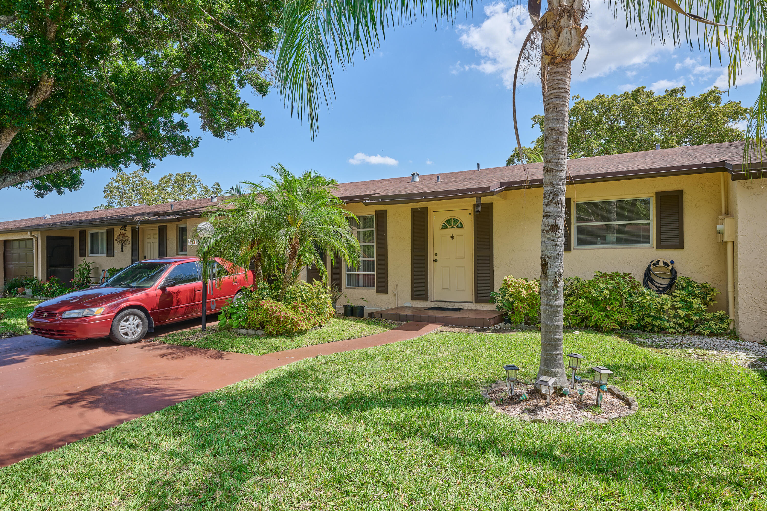 7708 Margate Boulevard 10-3, Margate, FL 33063, Margate