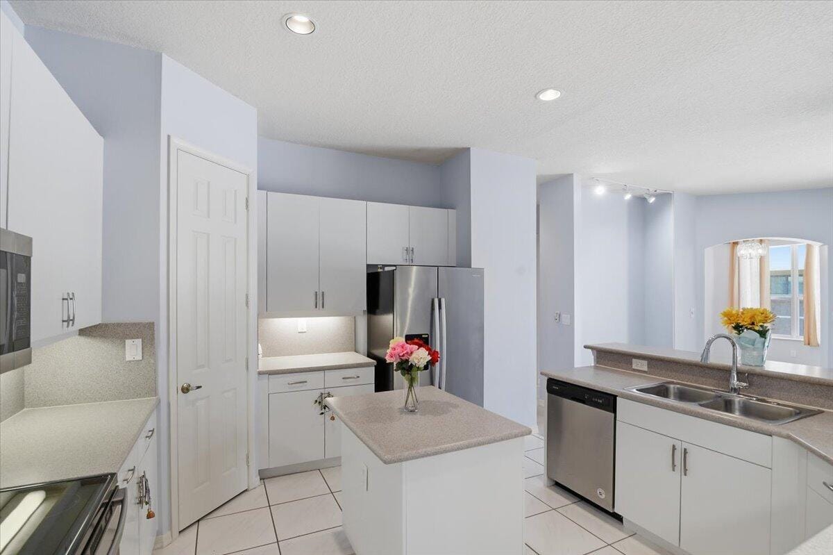 3500 SW 144th Avenue — photo 11