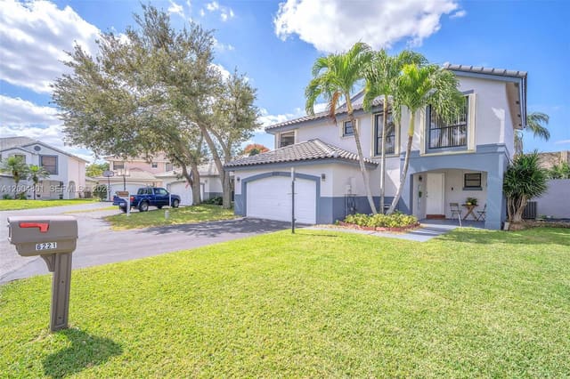 6221 Manchester Lane, sold in Falcons Lea, Davie, FL