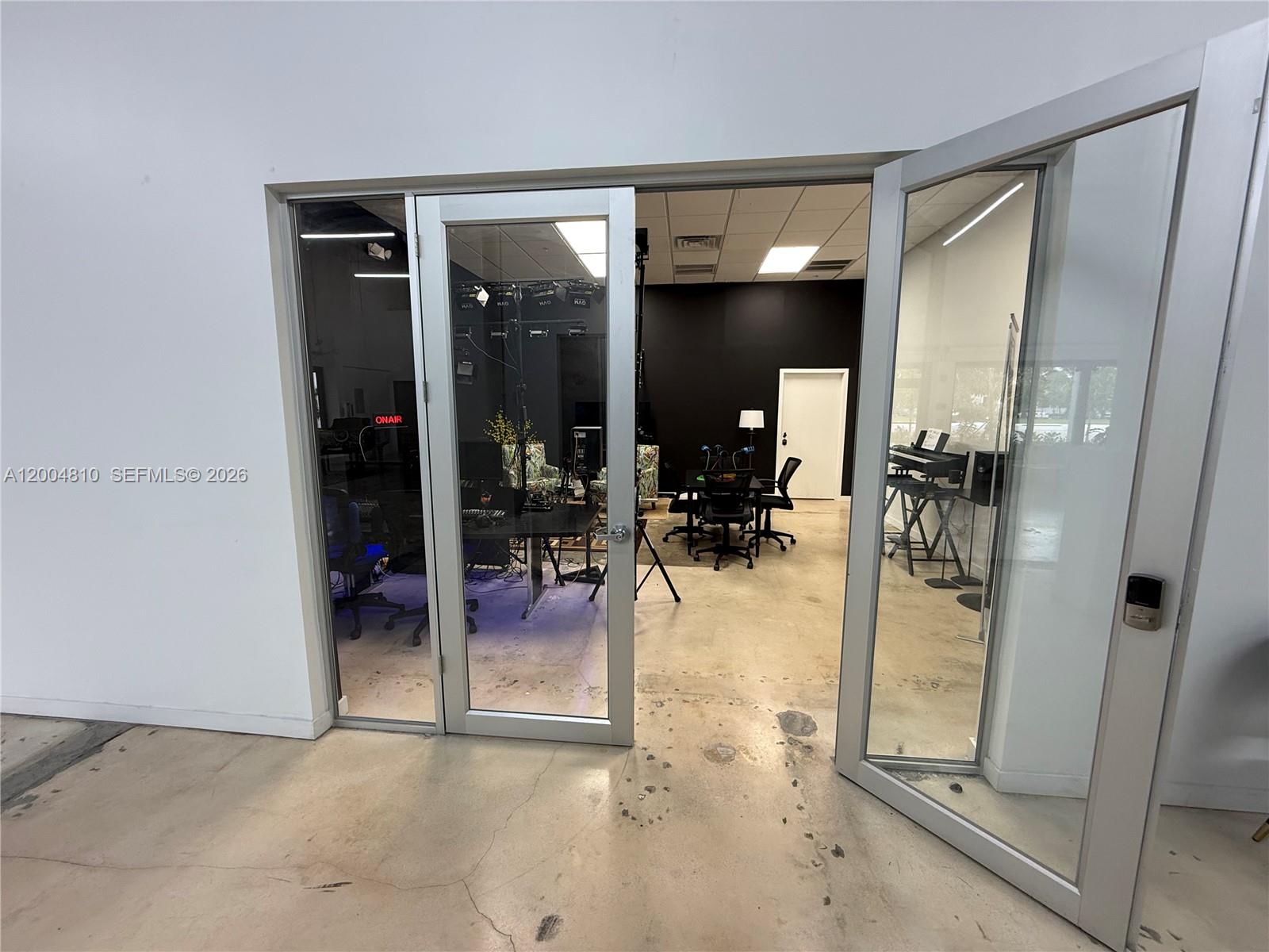 7445 W 4th Avenue 102, Hialeah, FL 33014, Hialeah