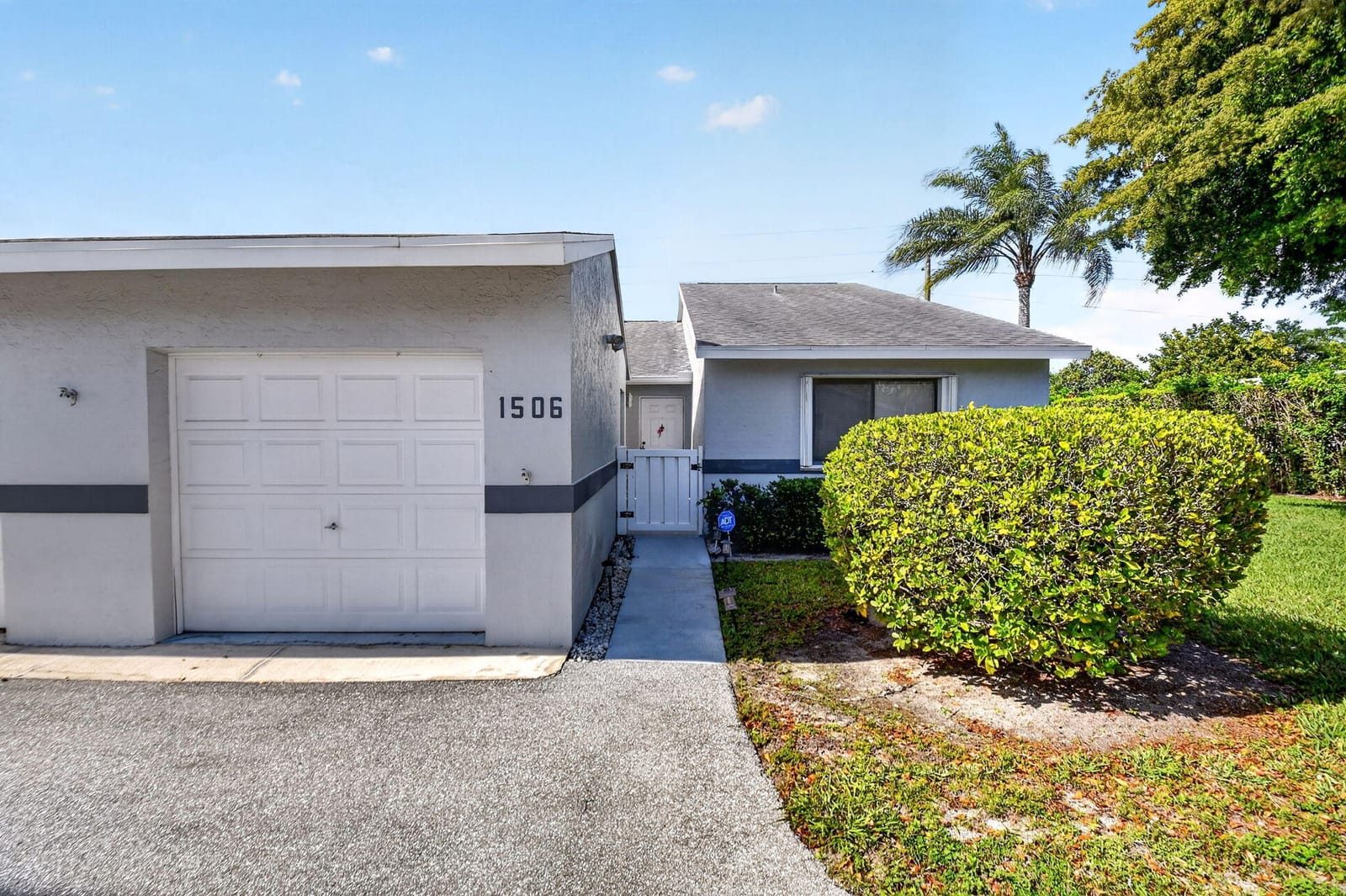 2641 Gately Drive W 1506, West Palm Beach, FL 33415 photo 1