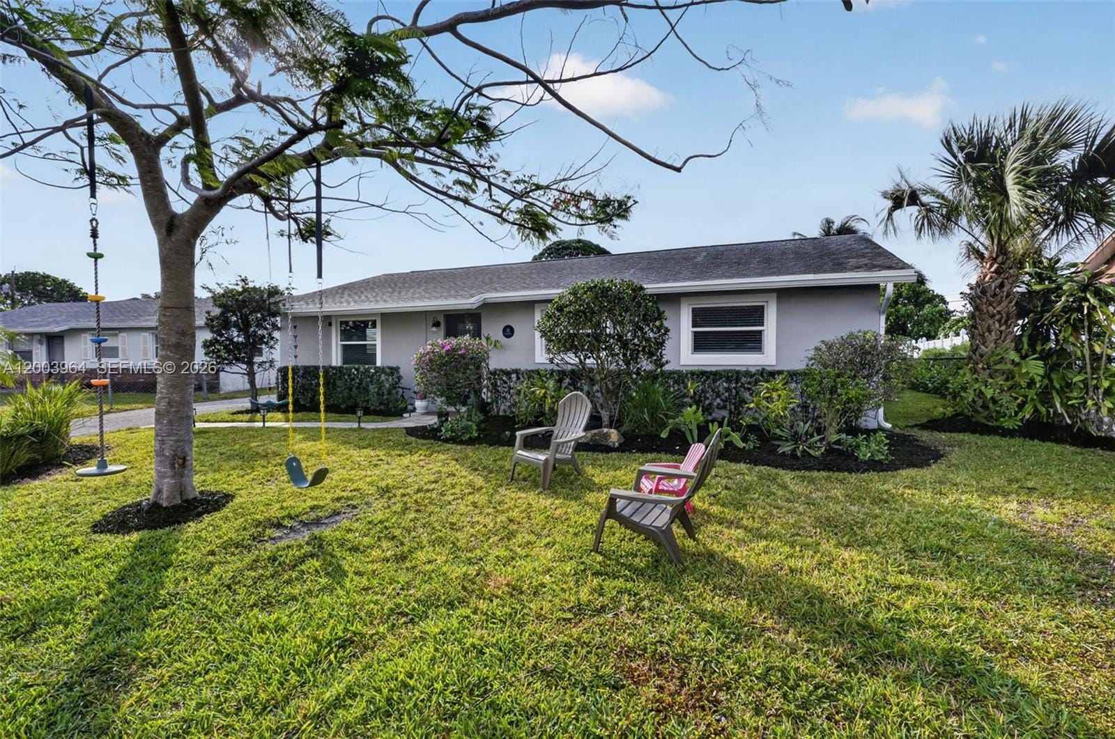 219 E Whitney Drive, Jupiter, FL 33458 photo 2