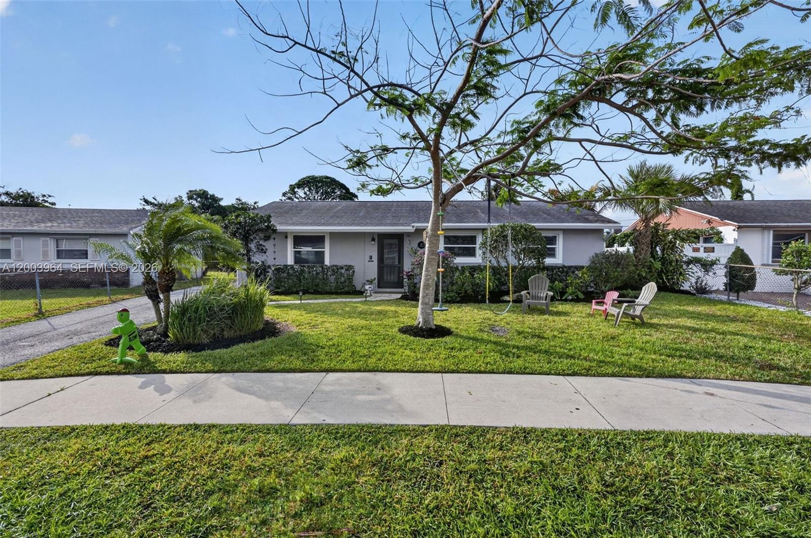 219 E Whitney Drive, Jupiter, FL 33458 photo 3