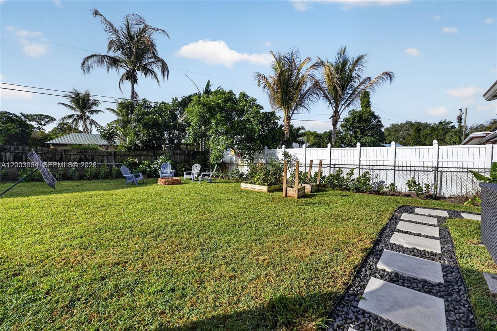219 E Whitney Drive, Jupiter, FL 33458 photo 9