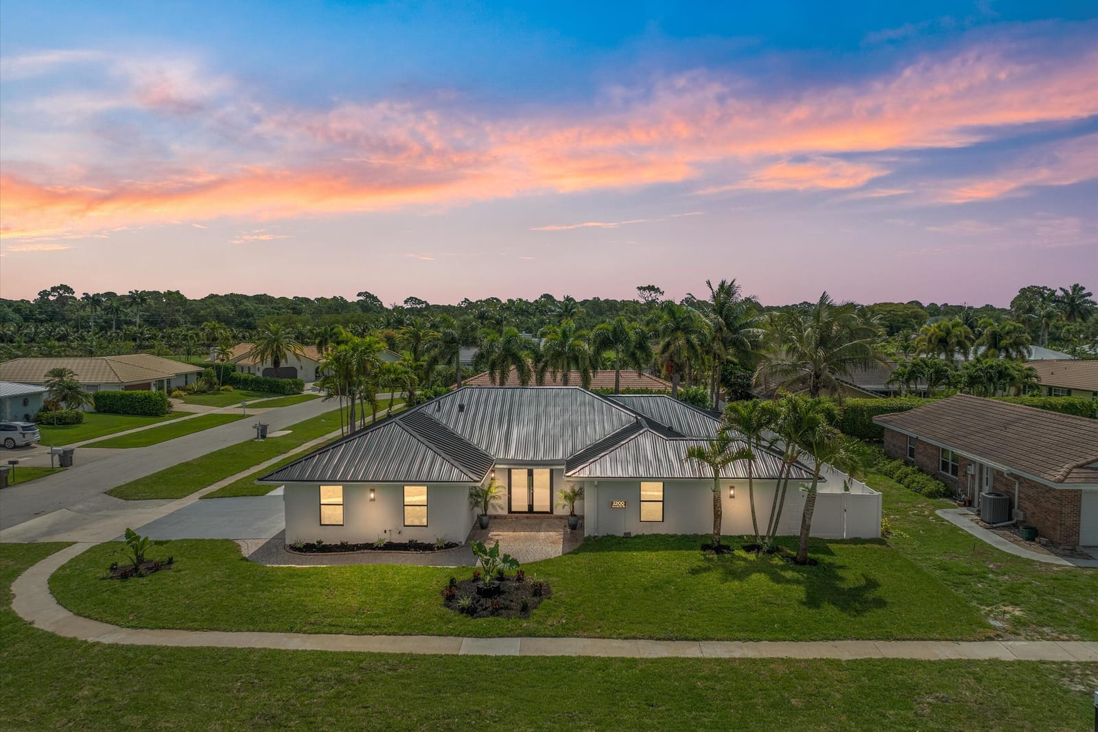 22100 Serenata Circle W, Boca Raton, FL 33433