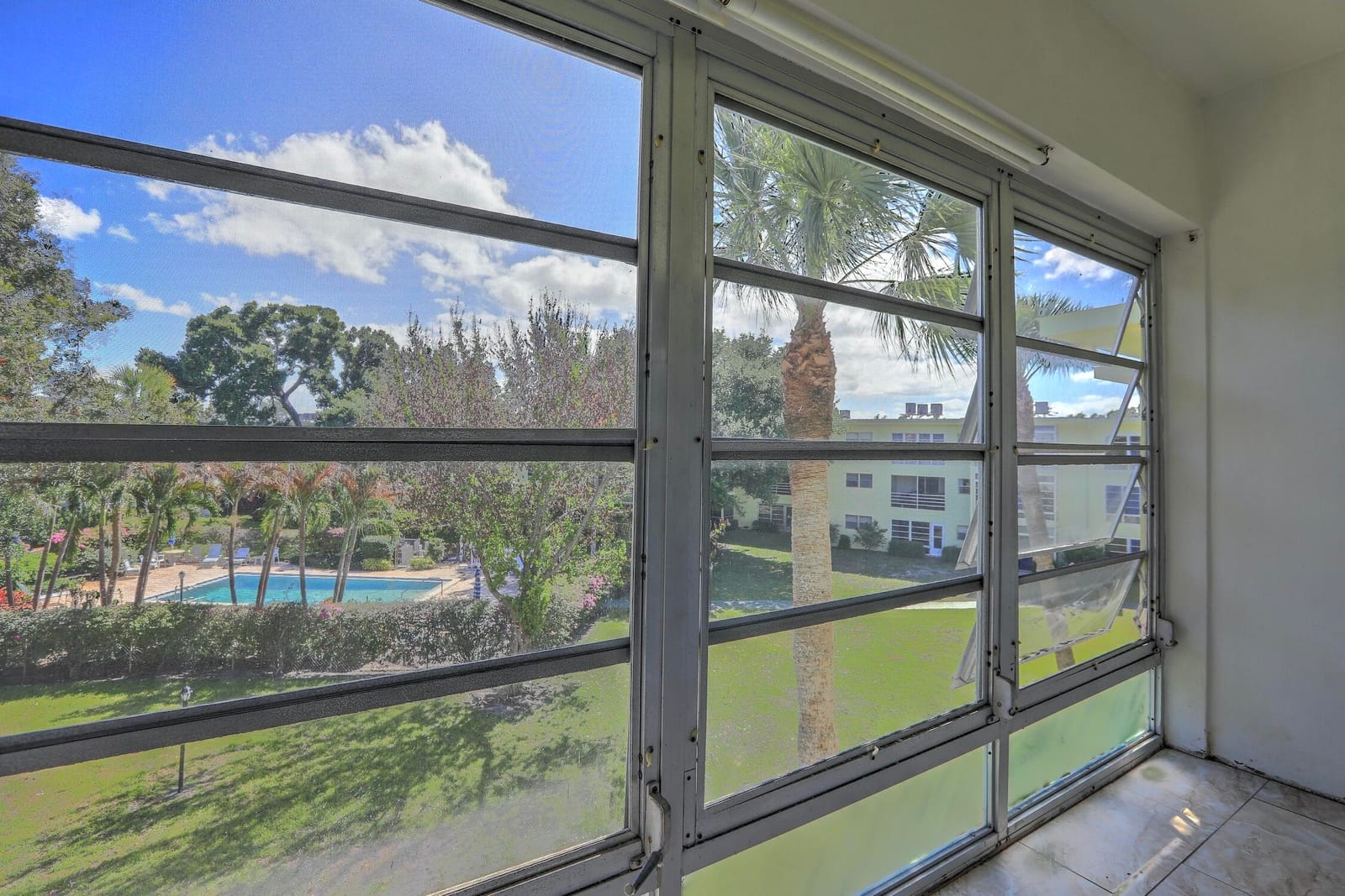 1100 Ponce De Leon Circle 305, Vero Beach, FL 32960 photo 29