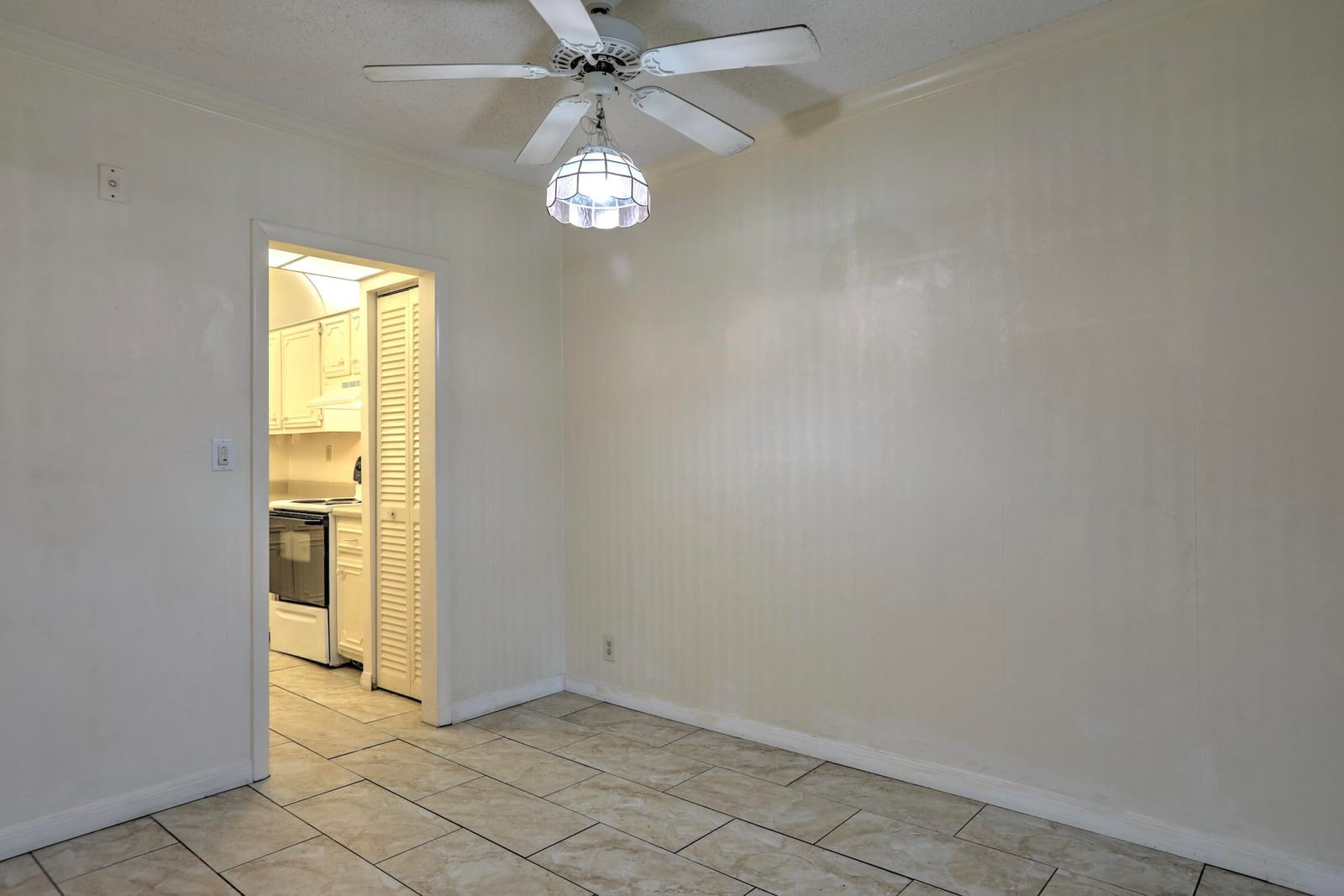 1100 Ponce De Leon Circle 305, Vero Beach, FL 32960 photo 9