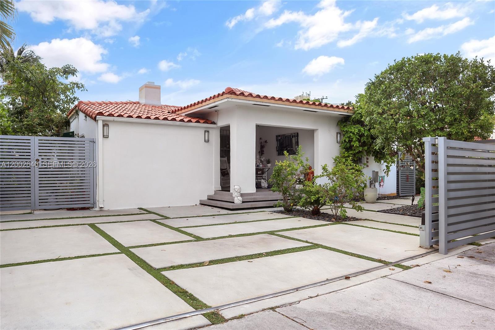 619 SW 39th Avenue, Miami, FL 33134, Miami
