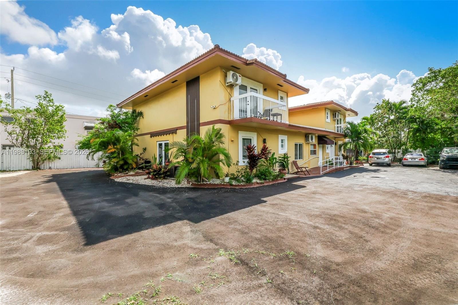 12085 W Dixie Highway, Biscayne Park, FL 33161 photo 10