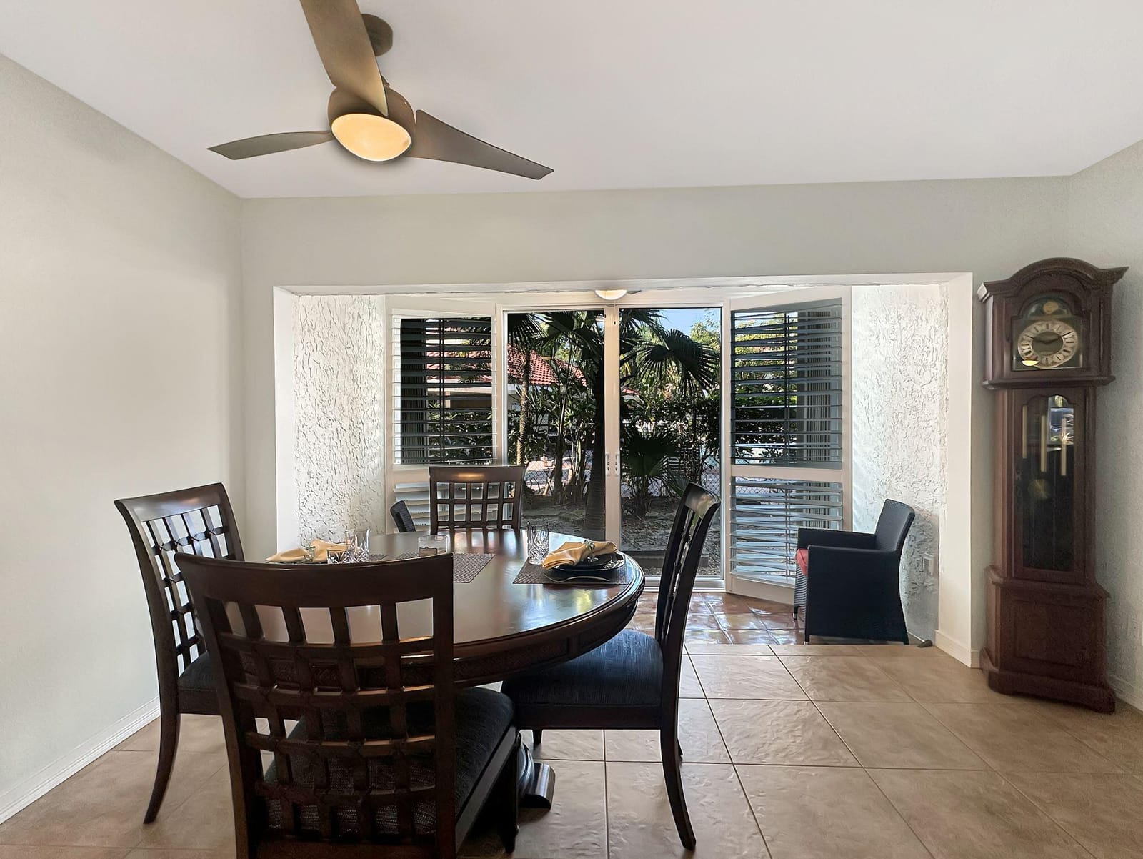 5232 NE 6th Avenue E24, Fort Lauderdale, FL 33334 photo 2