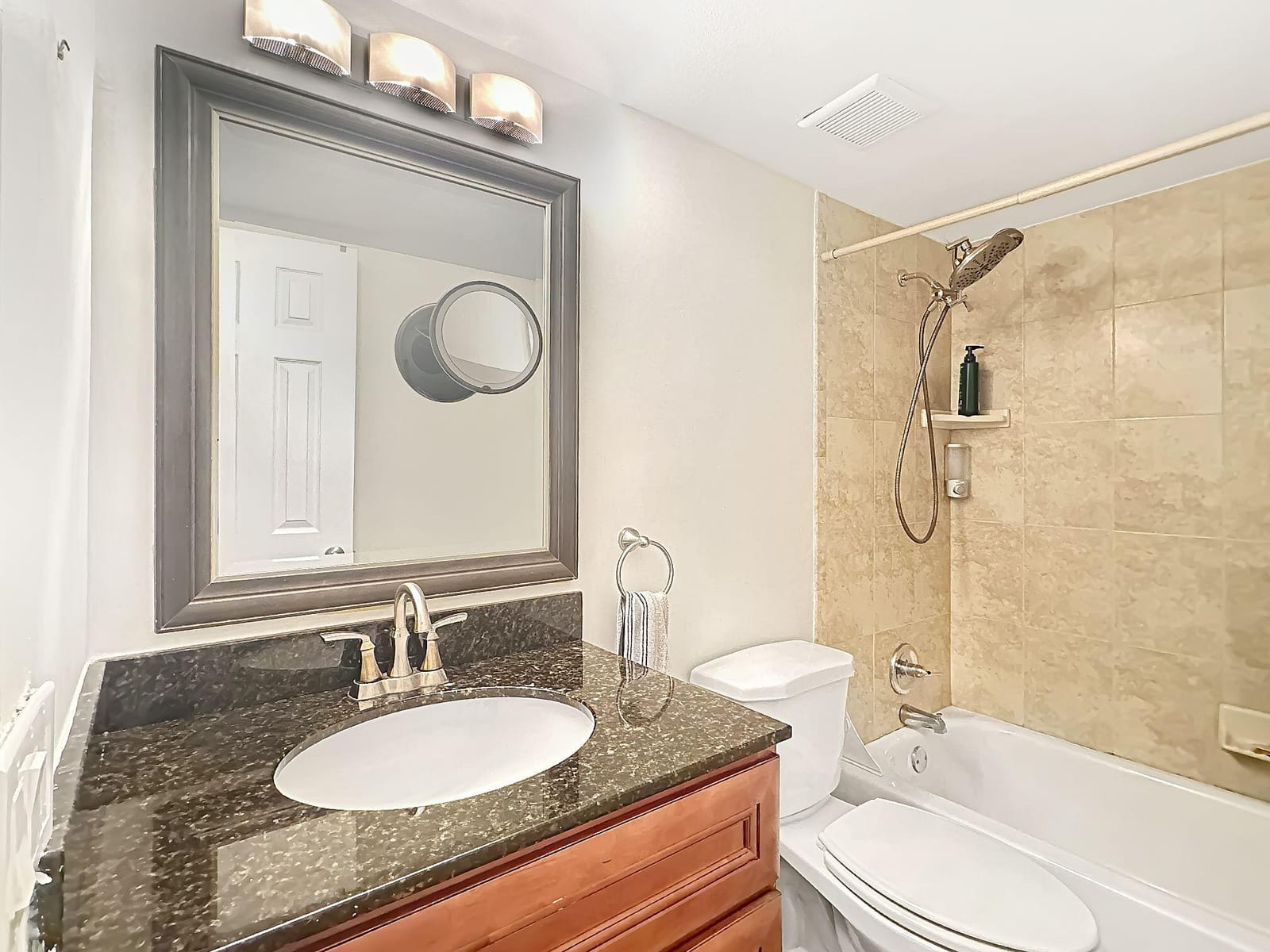 5232 NE 6th Avenue E24, Fort Lauderdale, FL 33334 photo 6
