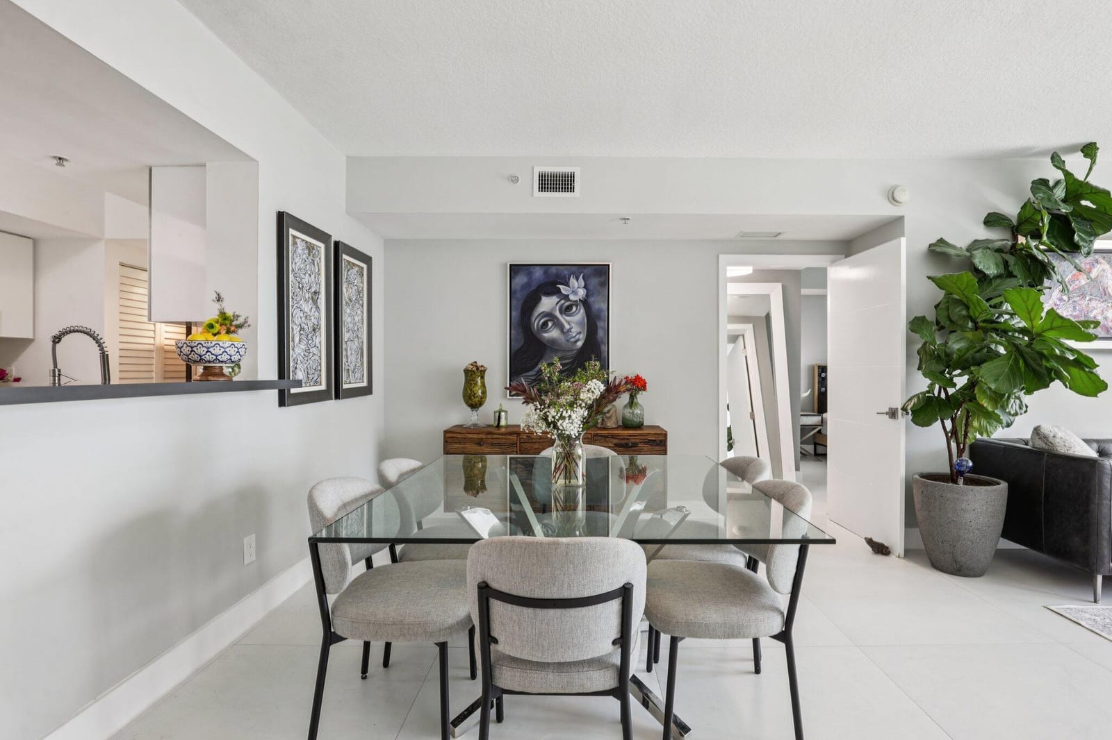 335 S Biscayne Boulevard 1607, Miami, FL 33131 photo 6