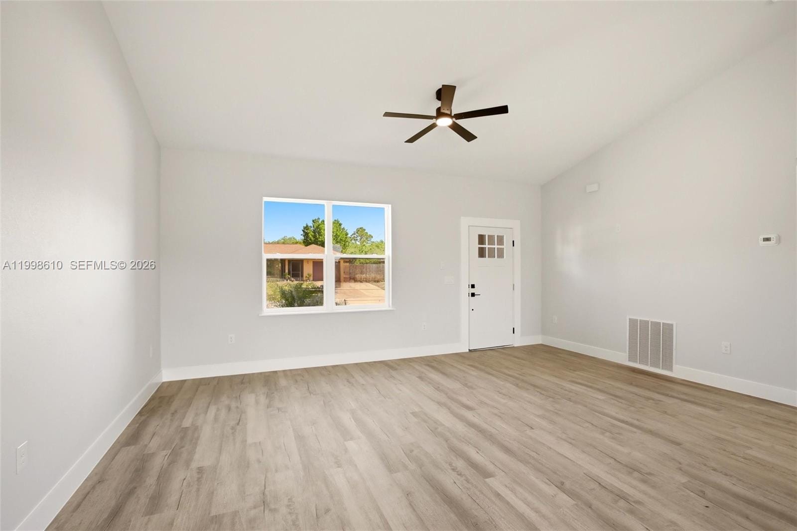3108 Buttercup Lane — photo 3