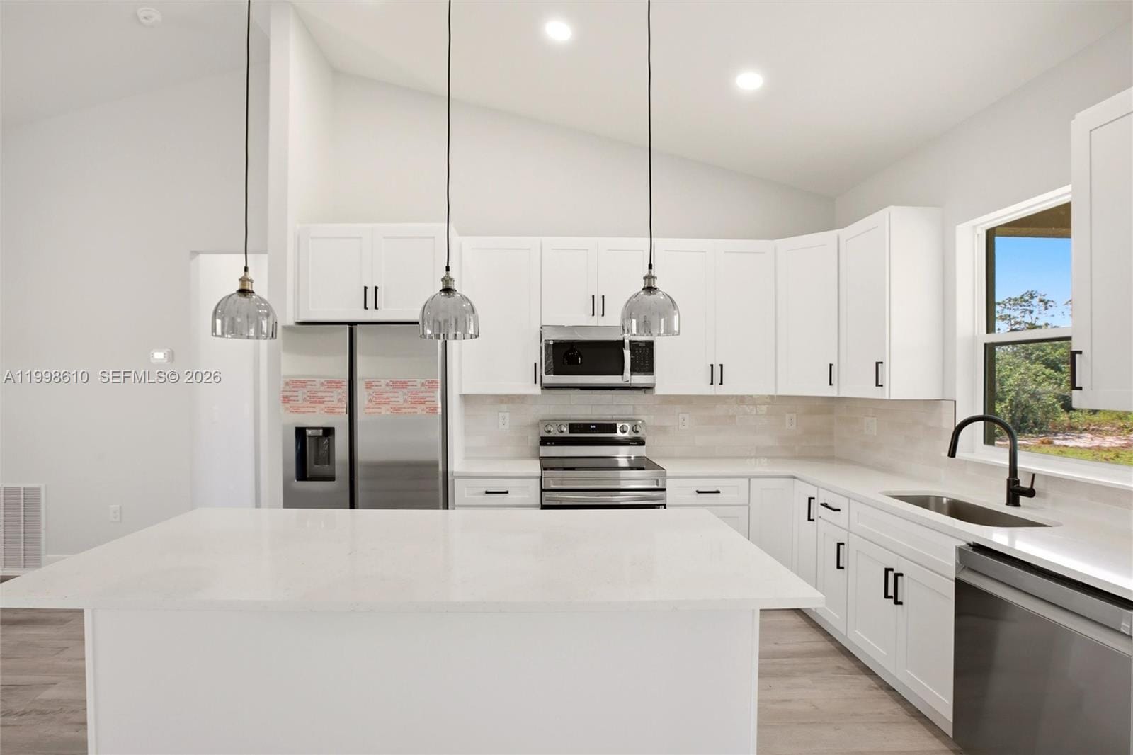 3108 Buttercup Lane — photo 8