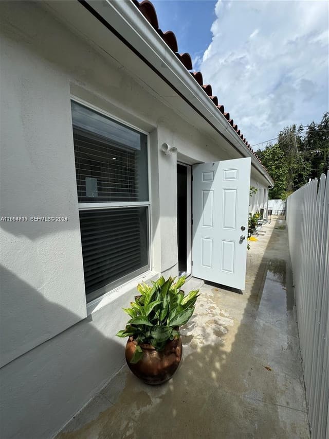 6335 N Miami Avenue 3, Miami, FL 33150