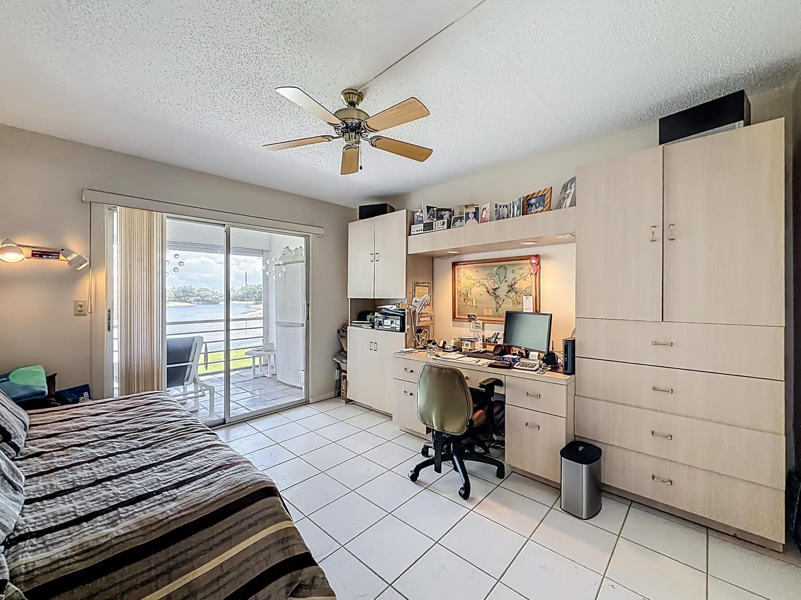 2114 Oakridge V — photo 7