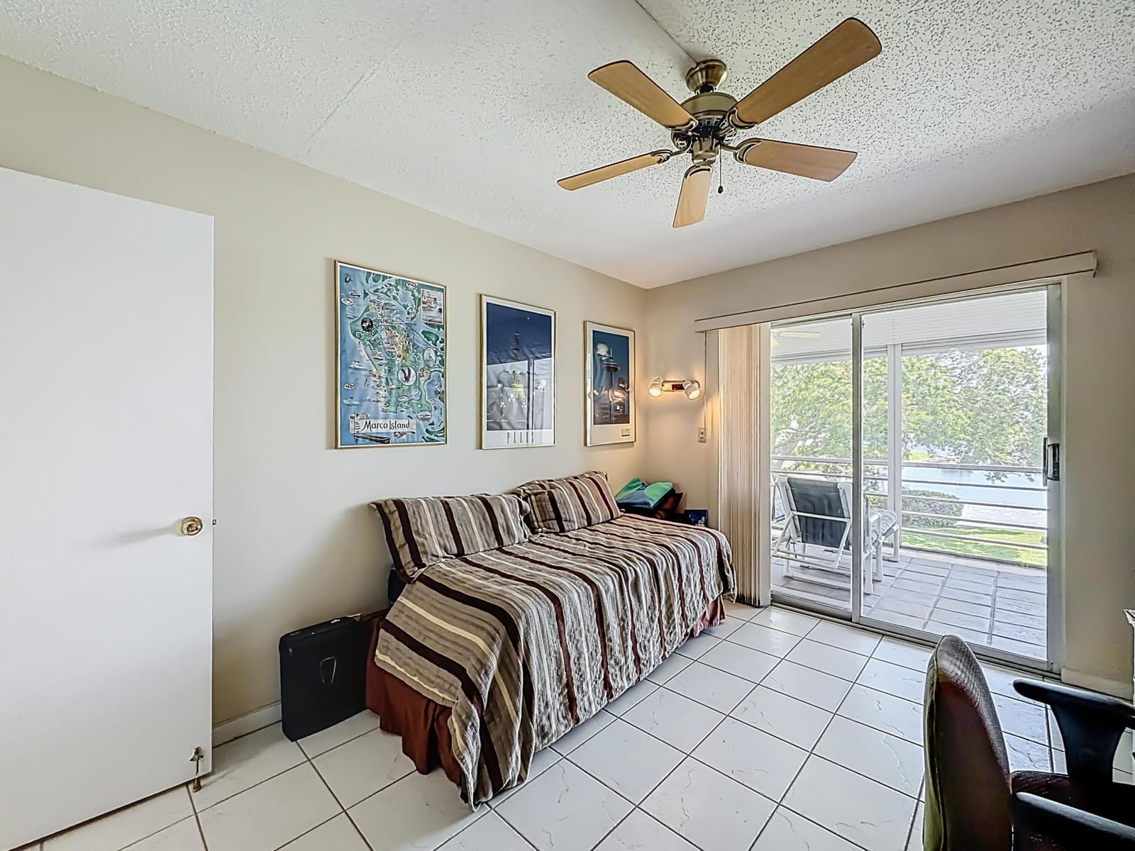 2114 Oakridge V — photo 8