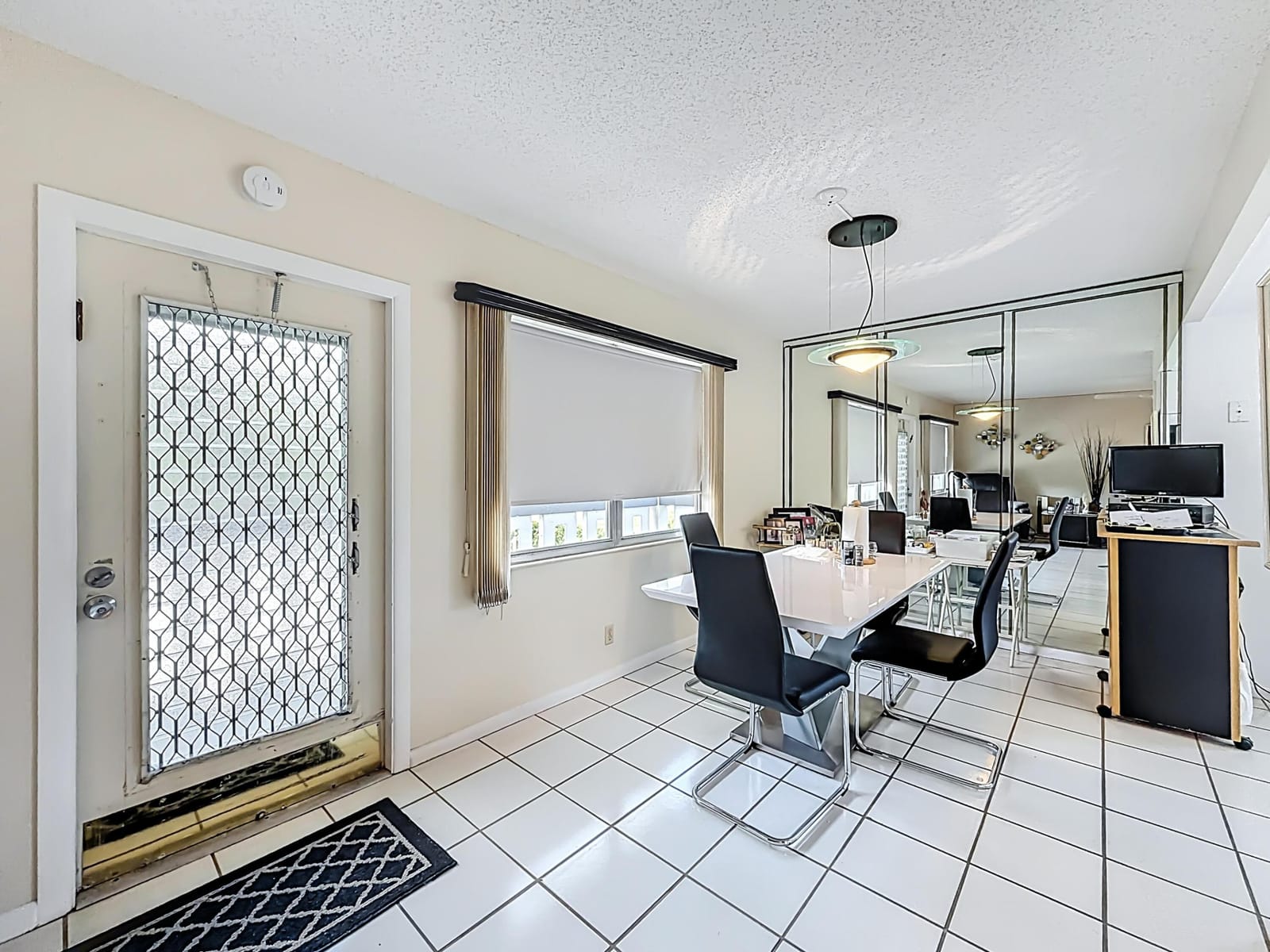 2114 Oakridge V — photo 5