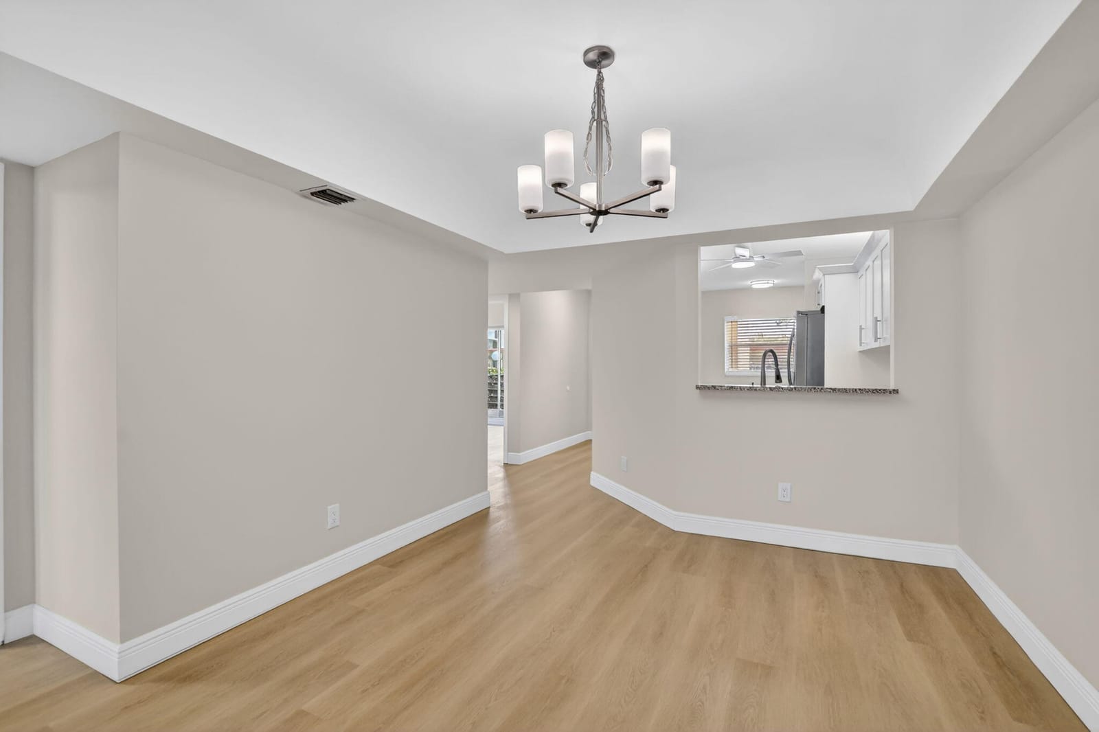 23277 Barwood Lane N 109 — photo 7