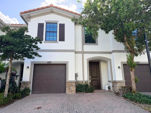 4311 Bradbury Court, sold in Mediterranea, Riviera Beach, FL