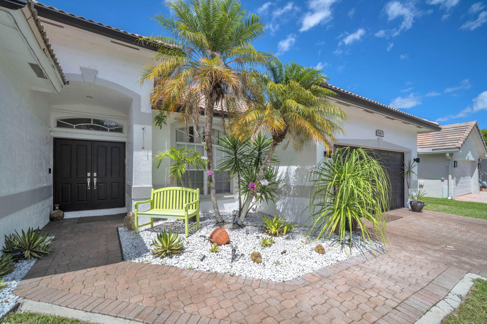16423 Segovia Circle S — photo 2