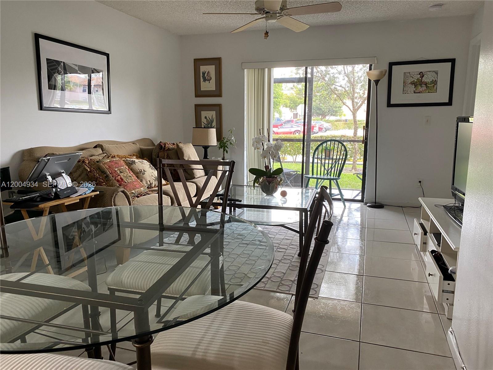 10633 NW 10th Street 102, Pembroke Pines, FL 33026, Pembroke Pines