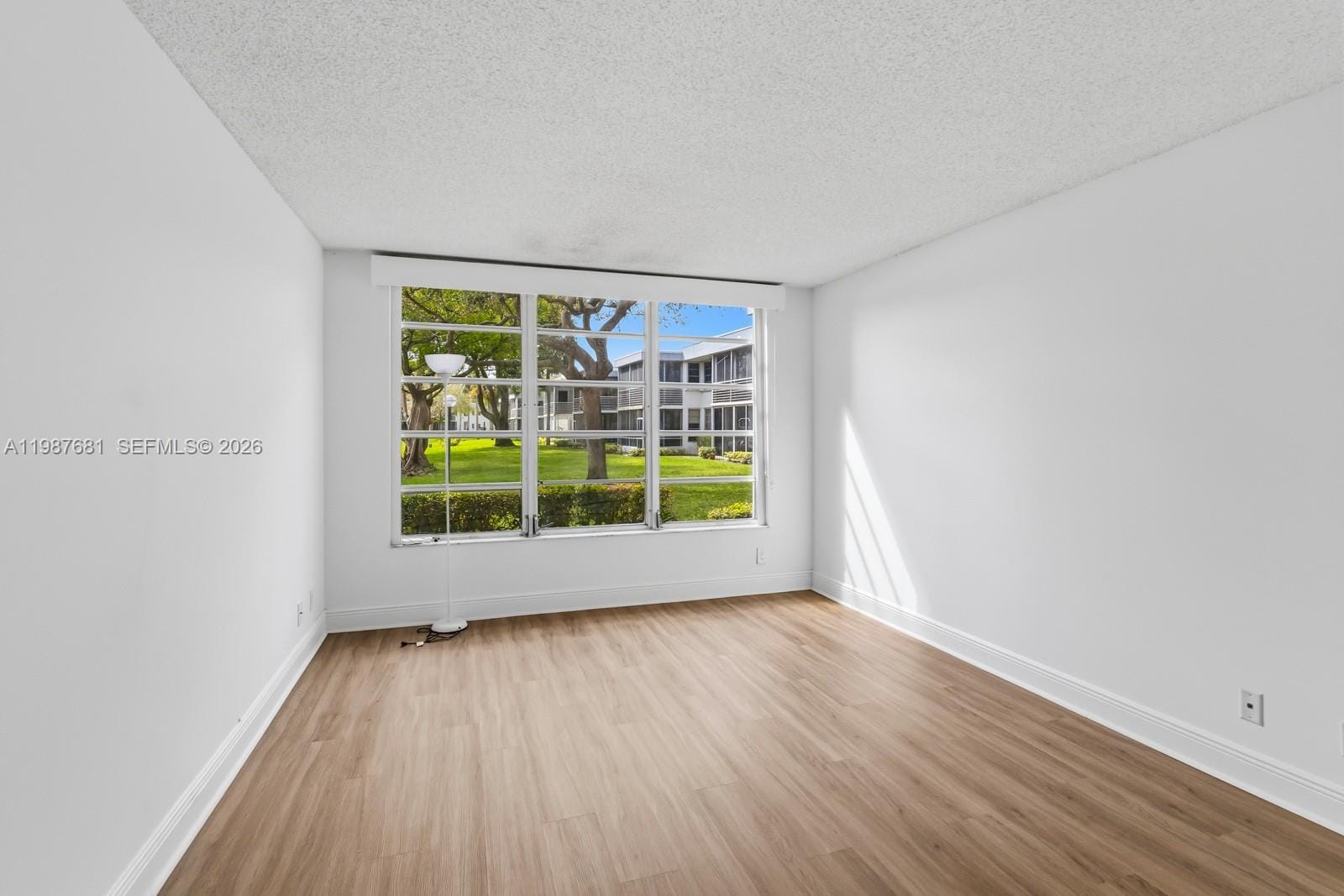 4280 Oaks Terrace 102 — photo 11