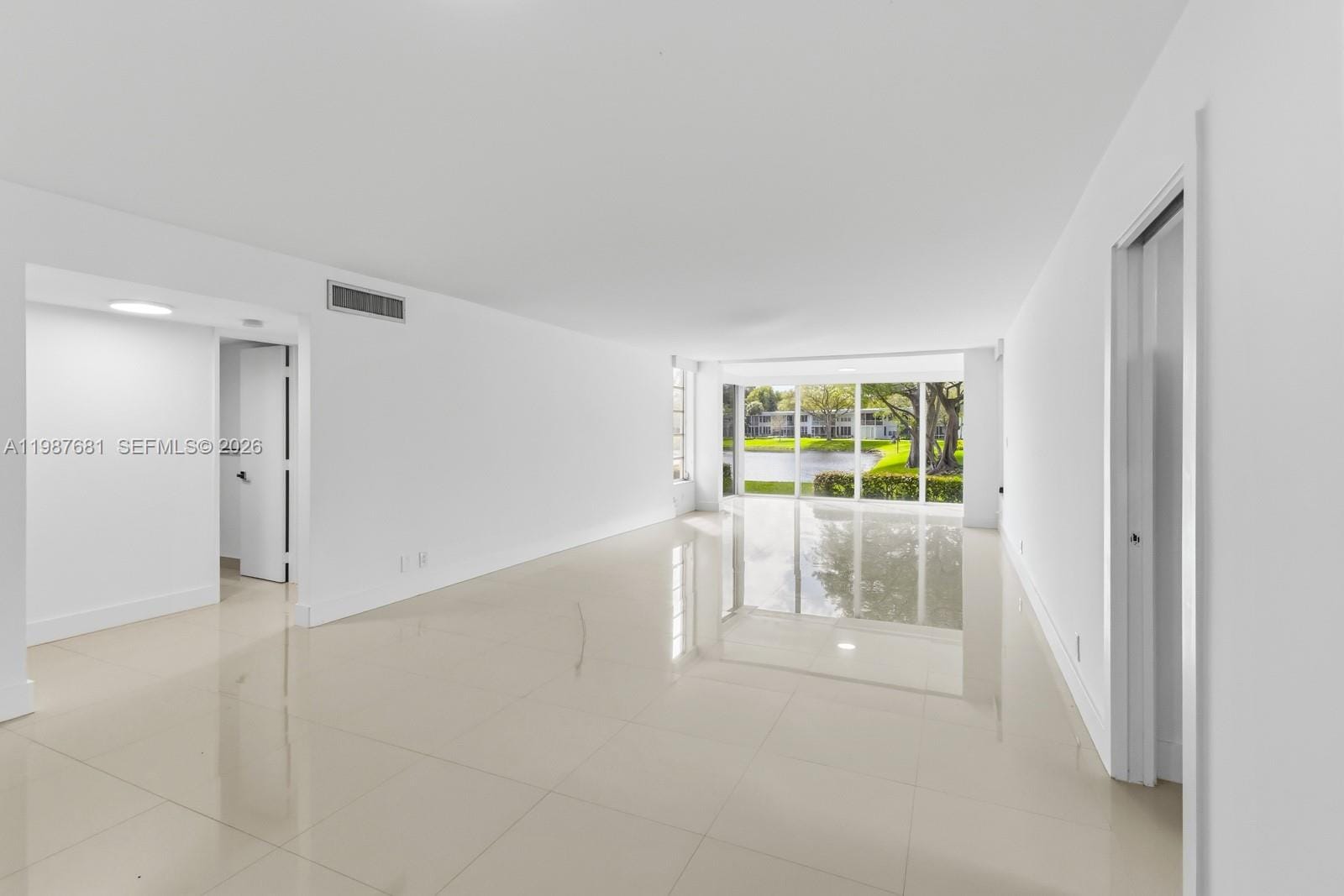 4280 Oaks Terrace 102, Pompano Beach, FL 33069 photo 15