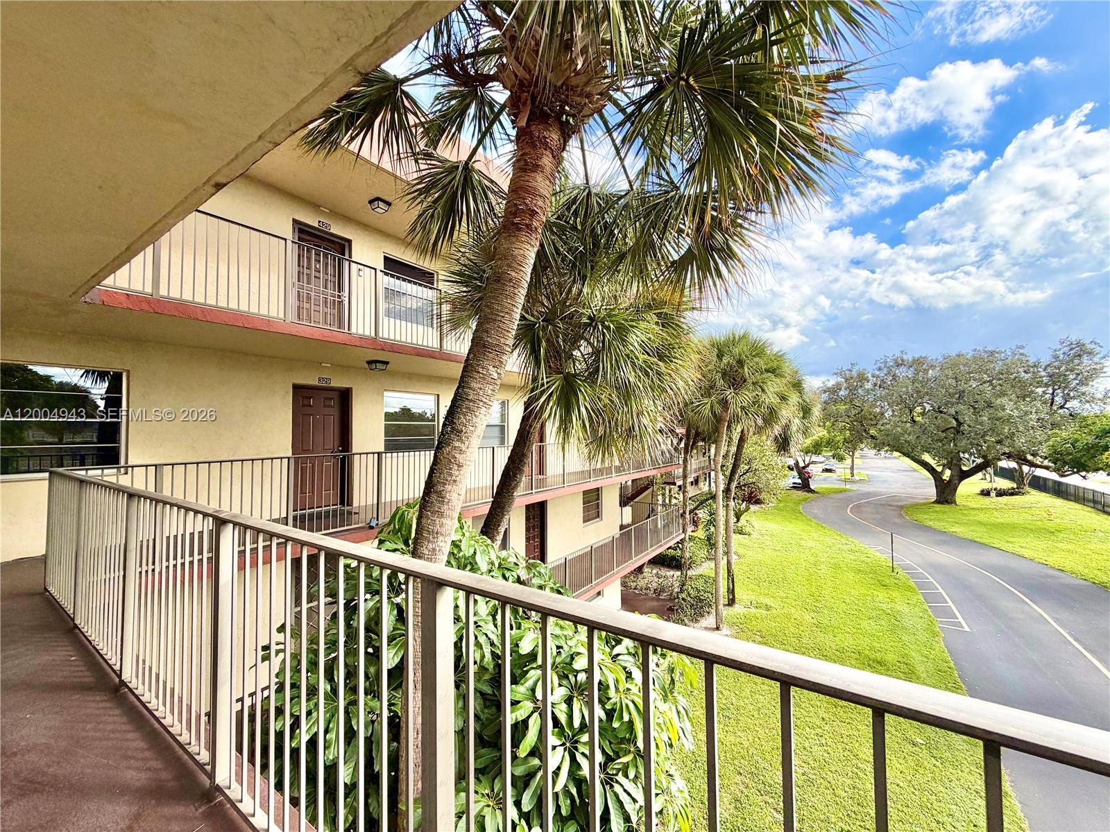 3361 NW 47th Terrace 329, Lauderdale Lakes, FL 33319, Lauderdale Lakes