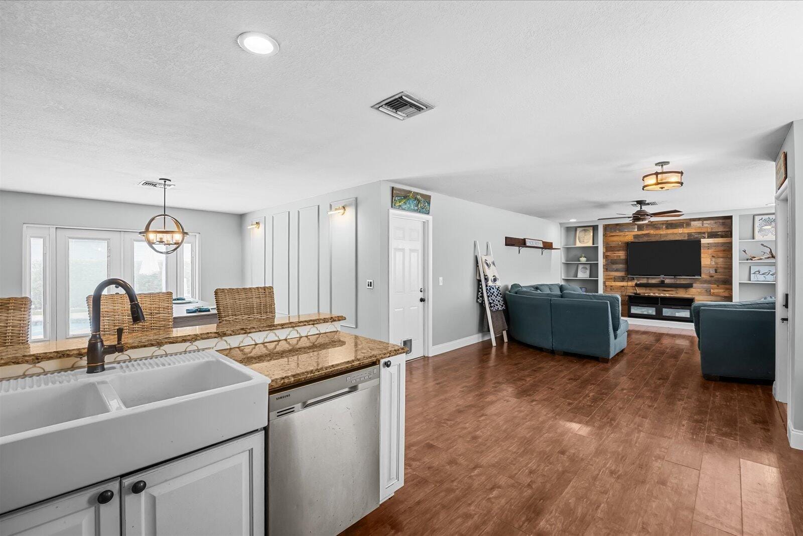 18945 SE Homewood Avenue, Tequesta, FL 33469 photo 15