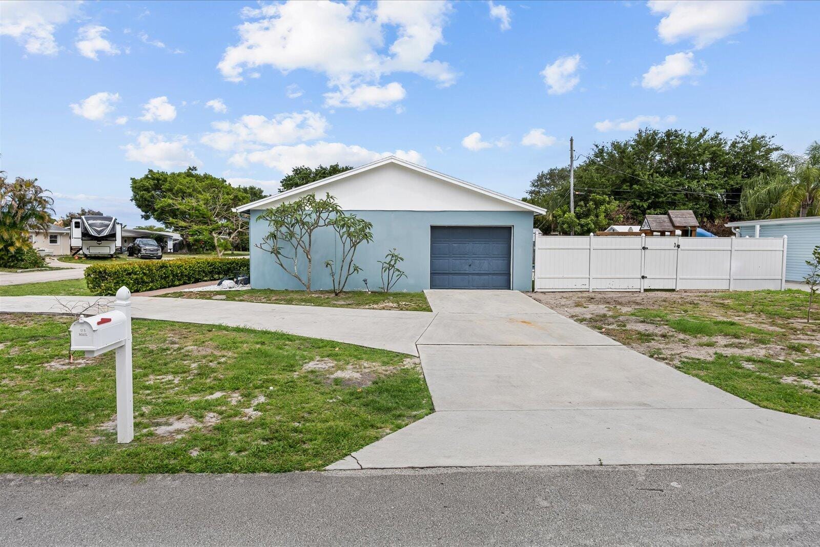 18945 SE Homewood Avenue, Tequesta, FL 33469 photo 7