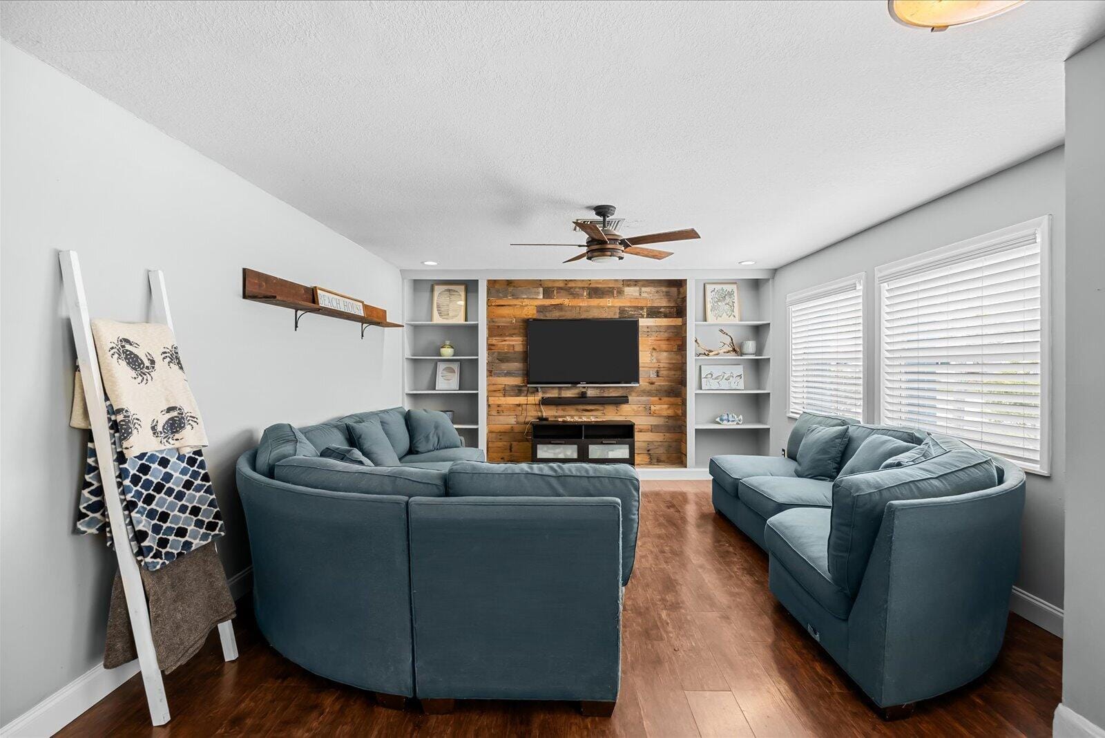 18945 SE Homewood Avenue, Tequesta, FL 33469 photo 9