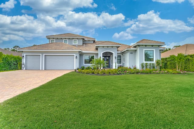 5211 SW Blue Daze Way, sold in Tuscawilla (Aka Canopy Creek), Palm City, FL