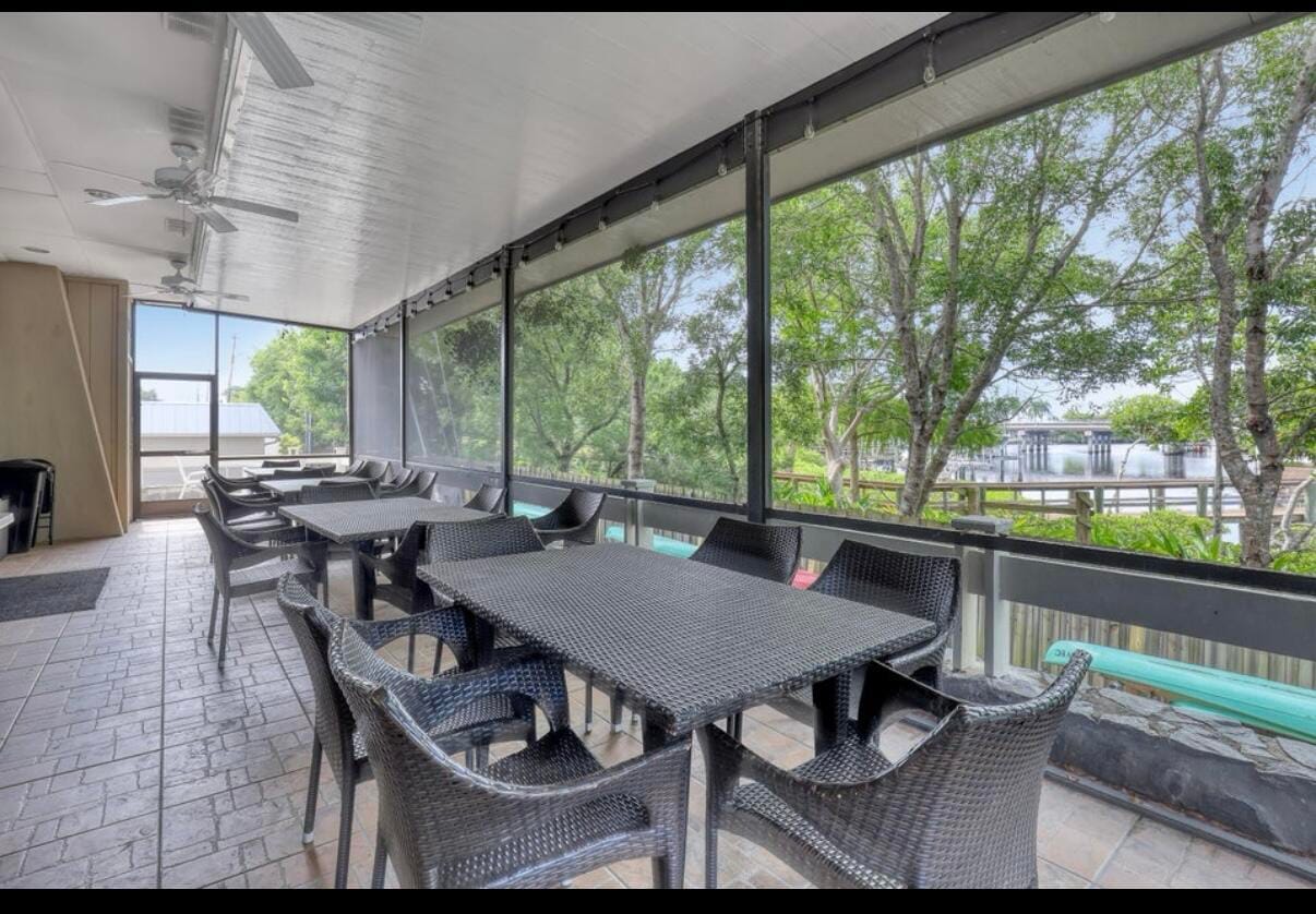 18390 SE Wood Haven Lane E, Jupiter, FL 33469 photo 24