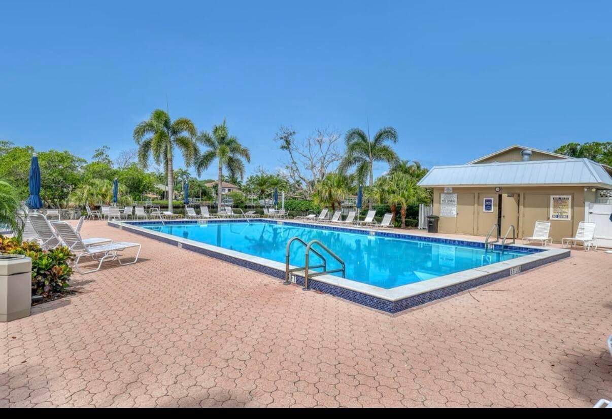 18390 SE Wood Haven Lane E, Jupiter, FL 33469 photo 26