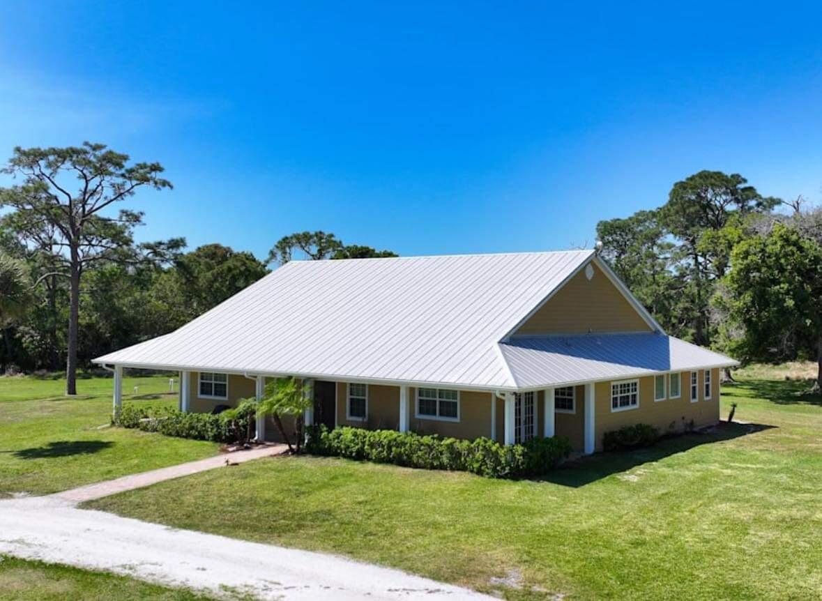 6045 21st Street SW, Vero Beach, FL 32968, Vero Beach
