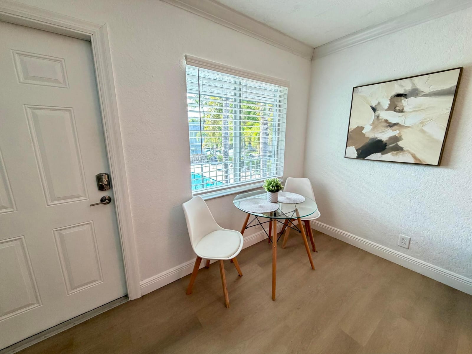 1460 NE 18th Street 211 — photo 3