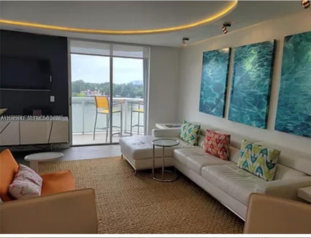5880 Collins Avenue 604, Miami Beach, FL 33140, Miami Beach