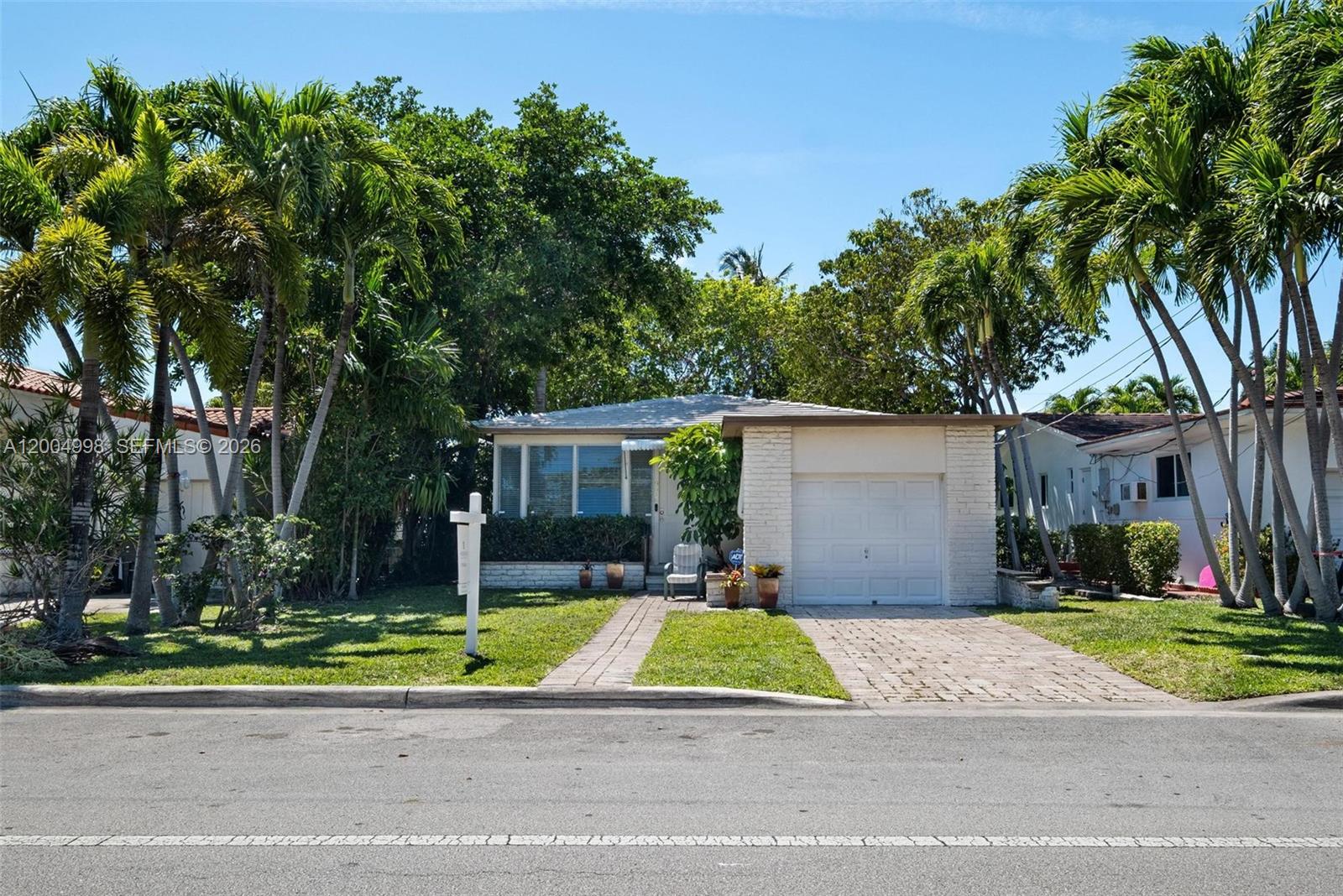 9516 Byron Avenue, Surfside, FL 33154, Surfside